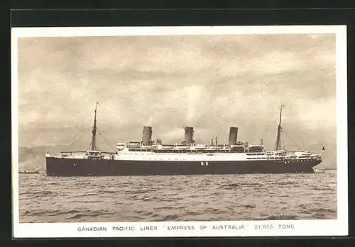 AK Passagierschiff Empress of Australia in voller Fahrt