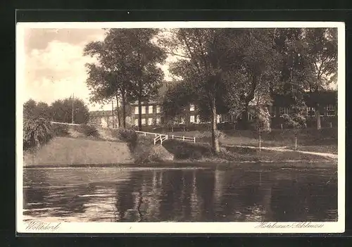 AK Hamburg-Wohldorf, vor dem Hotel Zur Schleuse