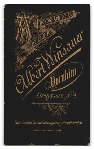 Fotografie Albert Winsauer, Dornbirn, Eisengasse 9, Portrait junger Mann in modischer Kleidung