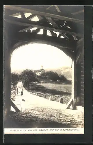 AK Beuron, Blick von der Brücke auf die Klosterkirche