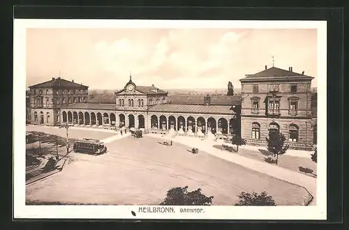 AK Heilbronn, Strassenbahnverkehr vor dem Bahnhofsgebäude