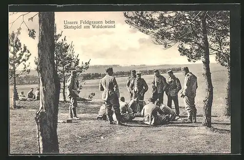 AK Soldaten in Feldgrau beim Skatspiel am Waldesrand