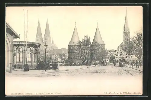 AK Lübeck, Holstentor mit Marien- & Petrikirche
