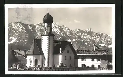 AK Wallgau, Kirche mit Wettersteingruppe