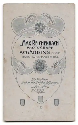 Fotografie Max Reichenbach, Schärding / Inn, Bahnhofstr. 183, Portrait dunkelhaariger Bube mit Krawatte im Jackett