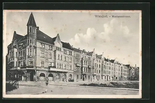 AK Wiesdorf, Dreistöckige Gebäude an der Montanusstrasse