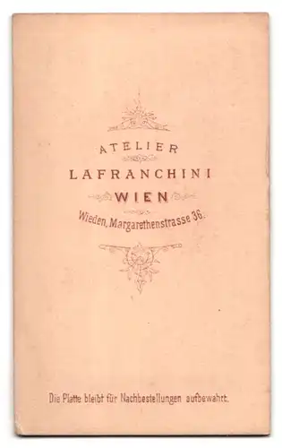 Fotografie Lafranchini, Wien-Wieden, Margarethenstrasse 36, Brustportrait bürgerlicher Herr mit Oberlippenbart