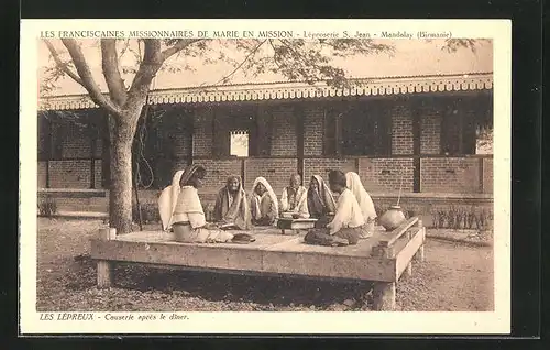 AK Mandalay, Les Franciscaines Missionnaires de Marie en Mission, Les Lépreux, Causerie après le dîner