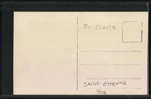 Foto-AK Saint-Etienne, Strassenpartie am Ortseingang