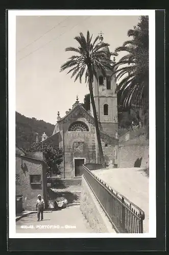 AK Portofino, Chiesa
