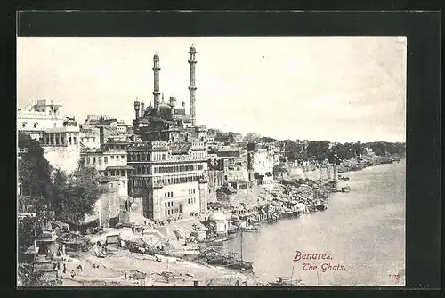 AK Benares, The Ghats