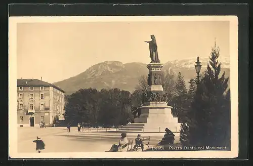 AK Trento, Piazza Dante col Monumento