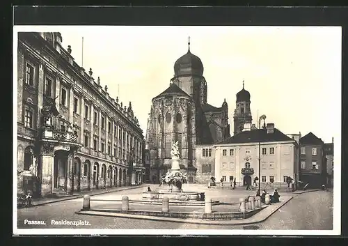 AK Passau, am Residenzplatz