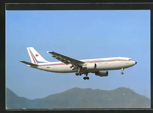 AK Flugzeug, Linienflugzeug der Fluglinie China Airlines, Airbus A 300-600 B-1802, im Landeanflug
