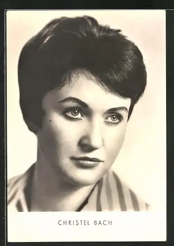 AK Schauspielerin Christel Bach mit sinnlichem Blick