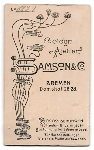 Fotografie Samson & Co., Bremen, Domshof 26-28, Portrait junger Mann im Anzug mit Krawatte