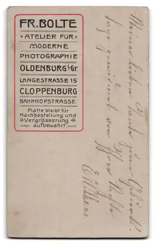 Fotografie Fr. Bolte, Oldenburg i /Gr., Langestrasse 15, Portrait junge Dame in modischer Kleidung