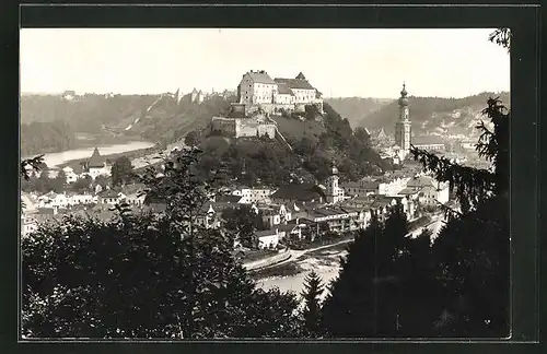 AK Burghausen /Salzach, Ortsansicht aus der Vogelschau