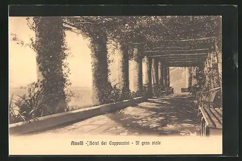 AK Amalli, Hotel dei Cappuccini, Il gran viale