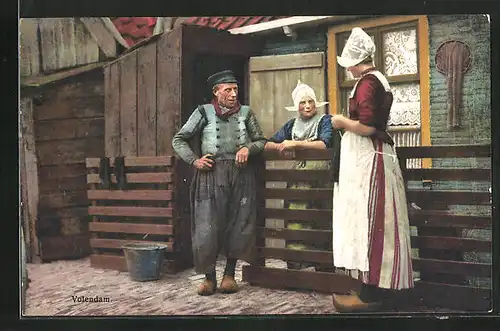 Künstler-AK Photochromie Nr. 2373: Volendam, Bauersleute im Gespräch am Haus