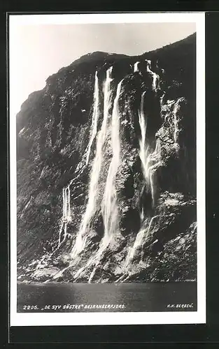 AK Geirangerfjord, Wasserfall Die sieben Schwestern