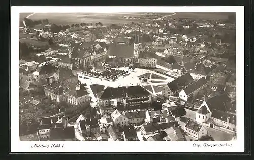 AK Altötting, Fliegeraufnahme der Stadt, Blick auf den Marktplatz