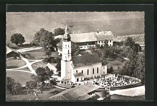 AK Sauerlach, Pfarrkirche Arget Lochhofen, Fliegeraufnahme