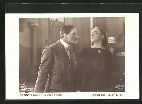 AK Schauspielerin Henny Porten in einer Filmszene aus Faust des Riesen, II. Teil