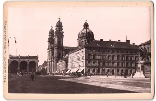 Fotografie Franz Wieser, München, Promenadeplatz 15, Ansicht München, Theatinerkirche mit Blick zur Feldherrnhalle