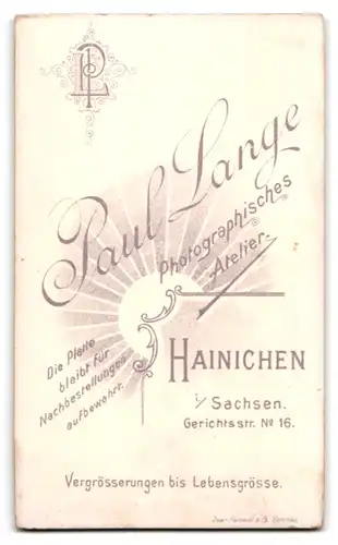 Fotografie Paul Lange, Hainichen / Sachsen, Gerichtsstr. 16, Portrait elegant gekleideter Herr mit Brille