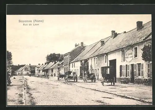 AK Sissonne /Aisne, Rue de Laon