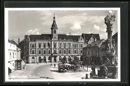 AK Neunkirchen, Denkmal gegen Rathaus