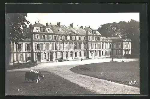 Foto-AK Manancourt /Somme, Schloss mit Zufahrt