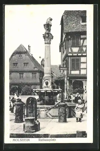 AK Molsheim, Rathausplatz mit Denkmal und Kindern