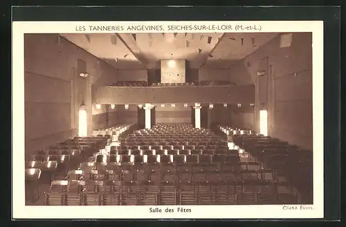 AK Seiches-sur-le-Loir, Les Tanneries Angevines, Salles des Fêtes