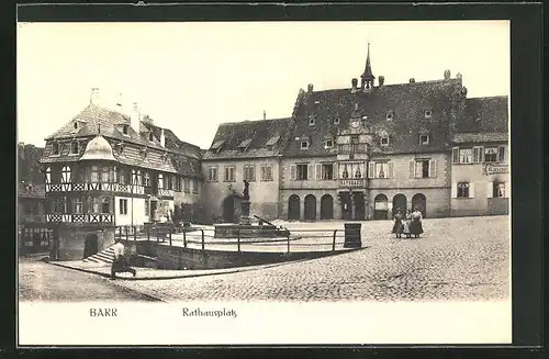 AK Barr, Rathausplatz und Rathaus