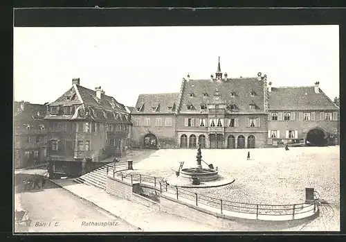 AK Barr, Rathausplatz mit Brunnen