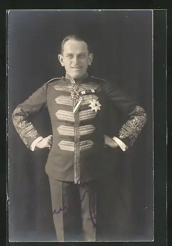 Foto-AK Opernsänger Emil Graf in Galauniform, Autograph