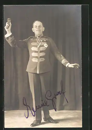 Foto-AK Opernsänger Emil Graf in Uniform, Autograph