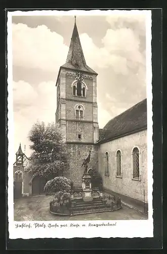 AK Hassloch /Pfalz, Grosse prot. Kirche u. Kriegerdenkmal