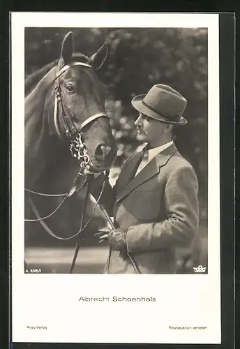 AK Schauspieler Albrecht Schoenhals mit seinem Pferd