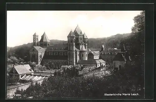 AK Maria Laach, Ansicht der Klosterkirche