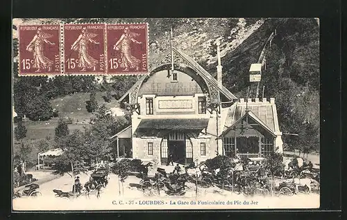 AK Lourdes, La Gare du Funiculaire du Pic du jer, Station der Bergbahn