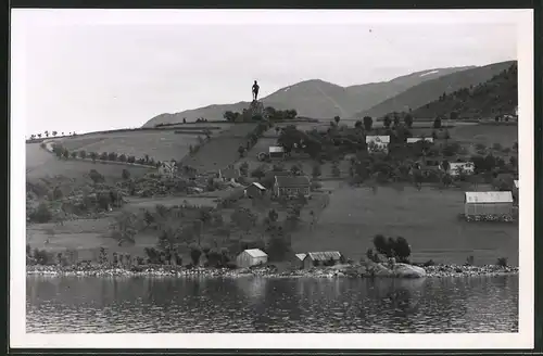 8 Fotografien Bergen, Ansicht Bergen, Fridtjof Nansen-Denkmal, Balholm, Bergbahn Eingang Fischmarkt, Fantoft Stavekirche