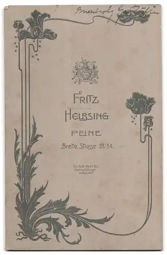 Fotografie Fritz Helbsing, Peine, Breitestrasse 33 /34, gestandenes Paar im Portrait