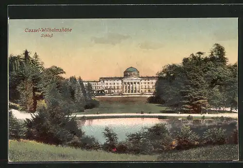 AK Kassel-Wilhelmshöhe, Schloss mit Wiese und Wasser