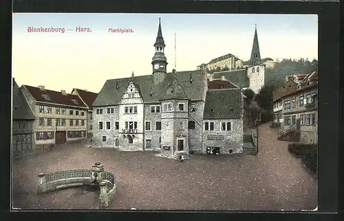 AK Blankenburg /Harz, Marktplatz mit Rathaus