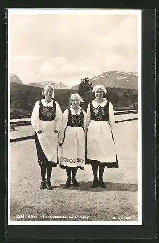 AK Norwegen, Bjorli, Nationaldrakter fra Romsdal