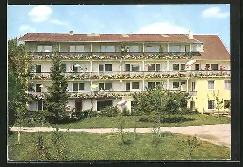 AK Bad Wörishofen, vor dem Kneippkurheim Haus am Bach