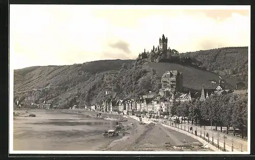 AK Cochem, Gesamtansicht mit Strand und Burg